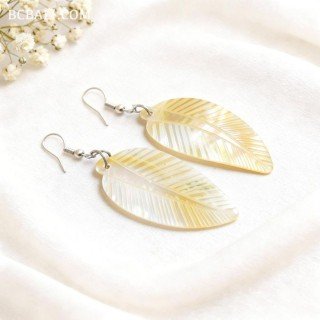New Handcrafted Shell Earrings Premium Fresh Look Design